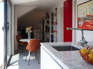 Loft Parco Nomentano - Roma, in&outsidesign in&outsidesign Modern kitchen