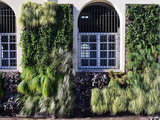 Vertical - Le architetture che respirano, Annibale Sicurella - laborArch Annibale Sicurella - laborArch Industrial style houses