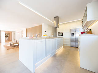 Vivienda. Bendinat- Mallorca, Bibiana Lattuca Bibiana Lattuca Kitchen