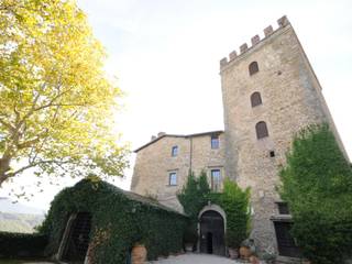 Progettazione e realizzazione cucina nel Castello di Polgeto, Riccardo Barthel Riccardo Barthel Kitchen