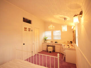 north shore house, THE MAKER'S&United Space Architect THE MAKER'S&United Space Architect Colonial style bedroom Wood Wood effect