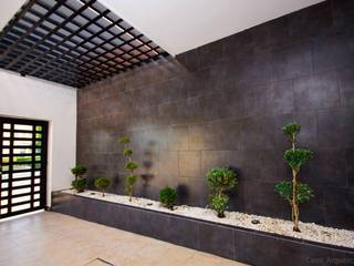 Casa AT, Cenit Arquitectos Cenit Arquitectos โรงรถและหลังคากันแดด