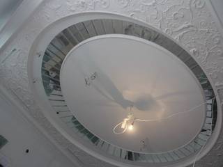 Зеркальный потолок, ReflectArt ReflectArt Salas de estilo clásico