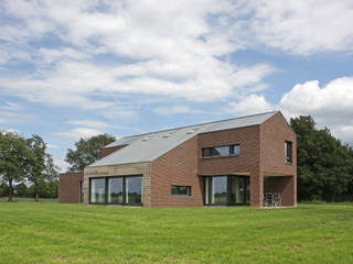 Woonhuis Stramproy, BenW architecten BenW architecten Casas de estilo rural Madera Acabado en madera