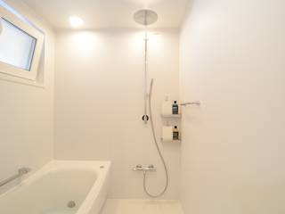 『Tatsuhiro Base』, 株式会社 竜廣設計 株式会社 竜廣設計 Modern bathroom