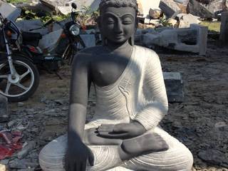 Gautama Buddha Statue in Black Stone, LuckyBlue Exim Trader Private Limited LuckyBlue Exim Trader Private Limited Other spaces Stone