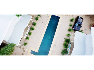 Beach cabin. Playa Avellanas, Costa Rica, 2kul INTERIOR DESIGN 2kul INTERIOR DESIGN Piscinas de estilo ecléctico