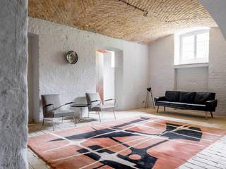 Letnie mieszkanie pod Berlinem, Loft Kolasiński Loft Kolasiński Ruang Keluarga Gaya Eklektik Batu Bata Brown