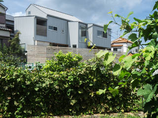 長尾元町の家, 藤森大作建築設計事務所 藤森大作建築設計事務所 Modern houses میٹل