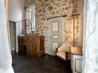 Camere da letto, Porte del Passato Porte del Passato Rustic style bedroom Wood Multicolored