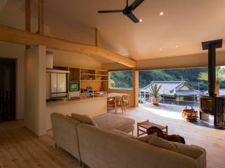 双海町の家, Y.Architectural Design Y.Architectural Design Modern living room Wood Wood effect