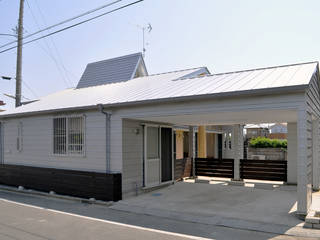 減築したコンパクト住宅, モリモトアトリエ / morimoto atelier モリモトアトリエ / morimoto atelier Гараж/сарай Метал Металевий / срібло