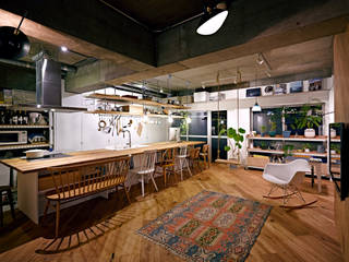 .8 HOUSE, .8 / TENHACHI .8 / TENHACHI Industrial style dining room