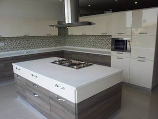 ITALIAN KITCHENS, homecenterktm homecenterktm Cocinas de estilo moderno