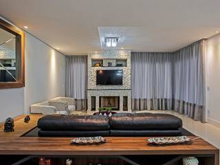 SALA TV Patrícia Azoni Arquitetura + Arte & Design Modern Media Room