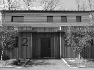 MAISON J., Amélie Jodeau Architecte Amélie Jodeau Architecte Corredores, halls e escadas modernos