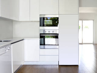 moradia JE, involve arquitectos involve arquitectos Modern kitchen