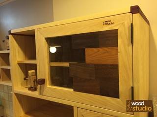애쉬 원목 장식장[Round edge #2] - 3Door ash Cabinet & shelf, 홍스목공방 홍스목공방 Modern Dining Room