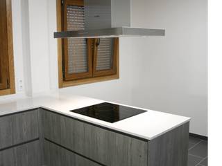 Cocina , Almacén de Carpintería Gómez Almacén de Carpintería Gómez Modern kitchen