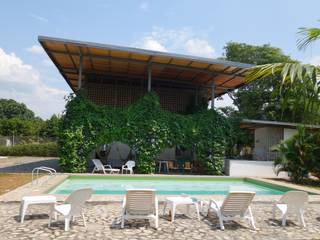 Casa LA SANTAMARIA, vermelho arquitectos vermelho arquitectos Kırsal Evler