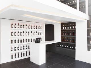 WINE HOUSE, PAULO MARTINS ARQ&DESIGN PAULO MARTINS ARQ&DESIGN Ticari alanlar