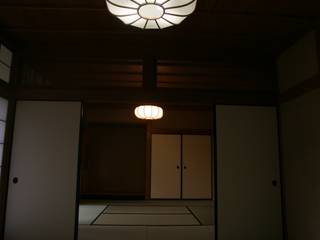 Kawanayama House (Renovation), Sakurayama-Architect-Design Sakurayama-Architect-Design Asian style windows & doors