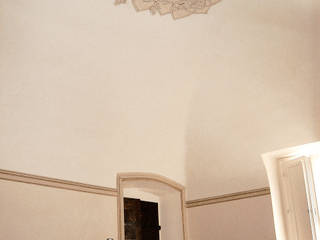 Decorazione architettonica d'interni, Claudia Bambagioni Claudia Bambagioni Classic style bedroom