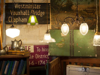 Antique Style Lightings, 株式会社サンヨウ 株式会社サンヨウ Klassieke woonkamers