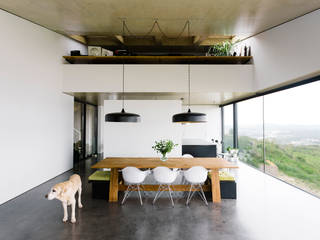 Casa Varatojo , Atelier Data Lda Atelier Data Lda Modern Dining Room