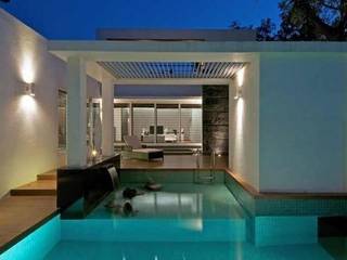 Bungalow, ralife dewigbs ralife dewigbs Moderne Pools