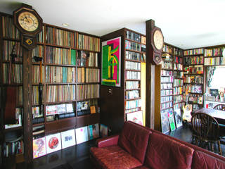 レコードライブラリーにリフォーム, ユミラ建築設計室 ユミラ建築設計室 Moderne Wohnzimmer
