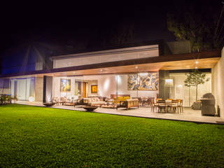 Casa La Estancia, DLPS Arquitectos DLPS Arquitectos Сад в стиле модерн