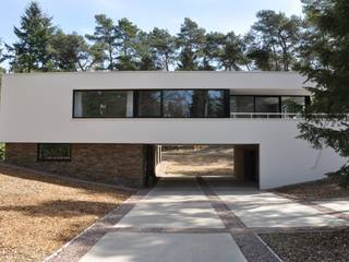 Villa in Ommen, ir. G. van der Veen Architect BNA ir. G. van der Veen Architect BNA Modern Evler