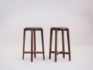 Handwerker HD-ST1(Stool), HANDWERKER HANDWERKER Livings de estilo moderno Madera Acabado en madera