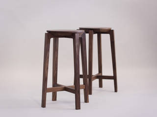 Handwerker HD-ST1(Stool), HANDWERKER HANDWERKER Salas modernas Madera Acabado en madera Taburetes y sillas