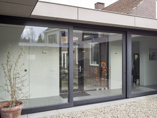 uitbreiding woonhuis, JMW architecten JMW architecten Modern Windows and Doors Glass