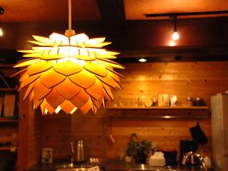 NLO 木製ランプシェード ペンダントライト, ナカオランプ ナカオランプ Dining roomLighting Plywood Yellow