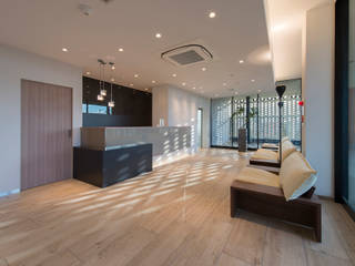 DENEB DENTAL CLINIC, AHandDesign inc. AHandDesign inc. 商業空間 ガラス