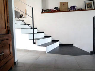 Progetto, N38Lab N38Lab Pasillos, vestíbulos y escaleras modernos