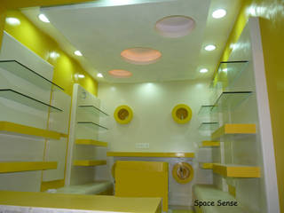 Yale Security Point, Space Sense Space Sense Espacios comerciales