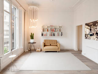 HOUSE IN THE CORNER, Alex Gasca, architects. Alex Gasca, architects. Minimalist living room
