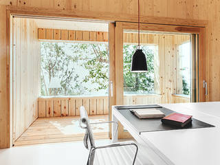 Casa estudio de madera, dom arquitectura dom arquitectura Modern Study Room and Home Office