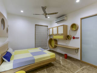 Kabra House, Spaces and Design Spaces and Design Modern style bedroom