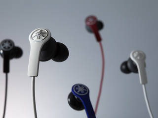 Earphones - YAMAHA, miyake design miyake design Cocinas de estilo industrial