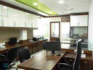 Office, SNEHA MOHTA SNEHA MOHTA مكتب عمل أو دراسة خشب Wood effect