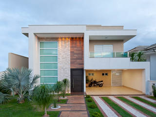 Casa Cris e Luciano, Livia Martins Arquitetura e Interiores Livia Martins Arquitetura e Interiores Houses