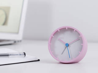 Alarm Clock - MONDO, miyake design miyake design 미니멀리스트 주택