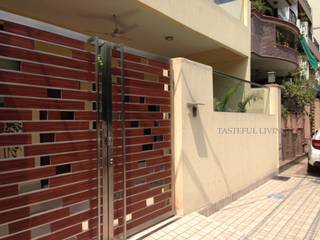 Residential project, Tasteful living Tasteful living Modern corridor, hallway & stairs