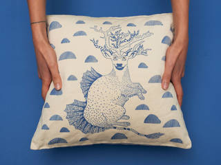 Coussin Cerf, collection Chimères, Germaines Germaines オリジナルな 家 綿 赤色