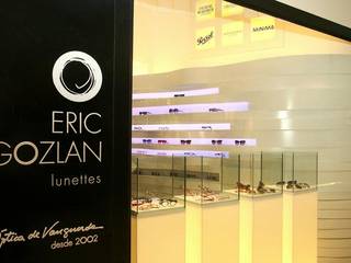 Eric Gozlan Lunettes | PKB, iS arquitetura iS arquitetura مساحات تجارية